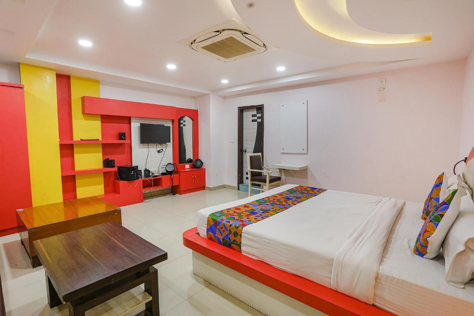 Fabhotel Leaf Paradise Hotel Lucknow